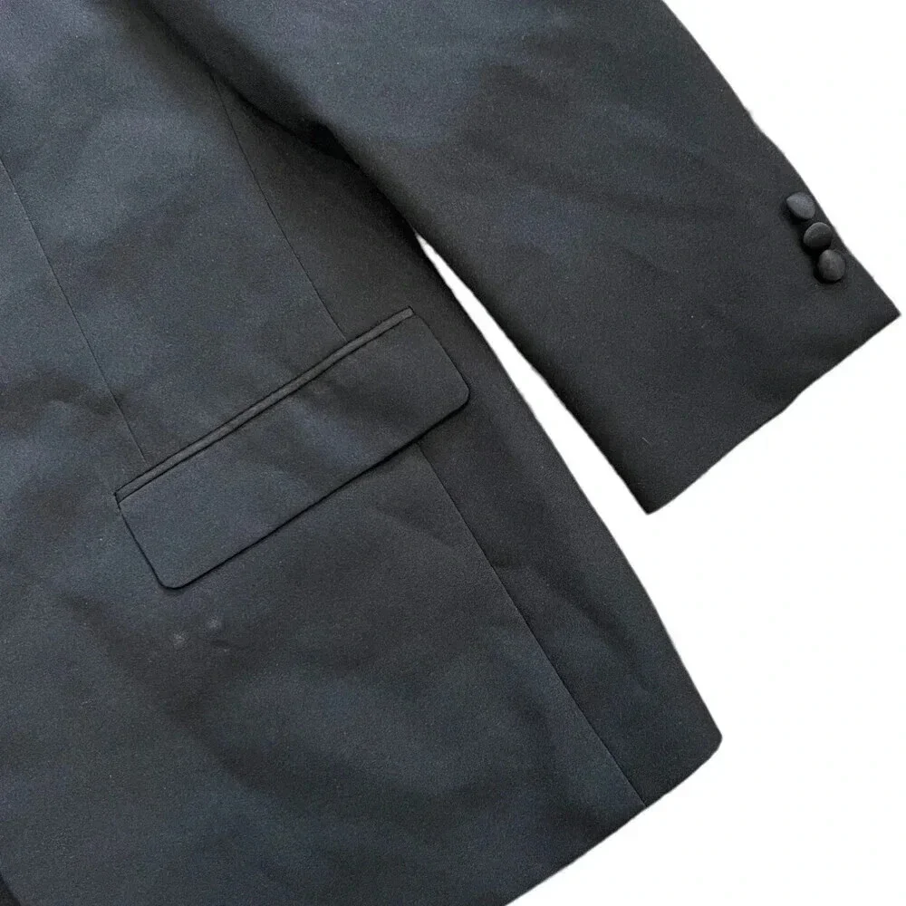 Soprano Black Satin Collar Suit Jacket 42S